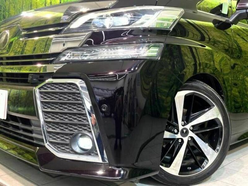 VELLFIRE-12