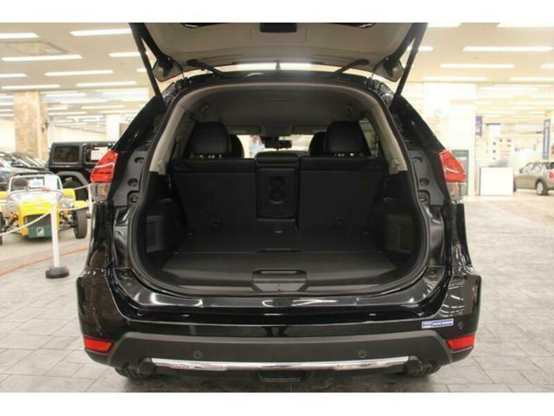 X-TRAIL-5
