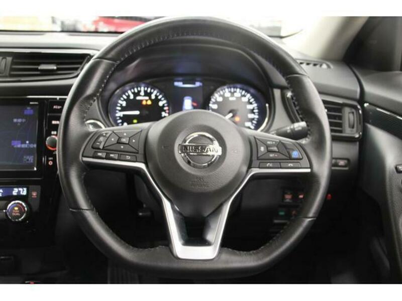X-TRAIL-7