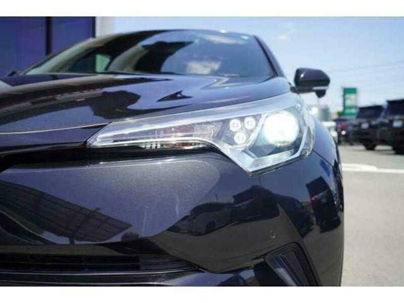 C-HR-2