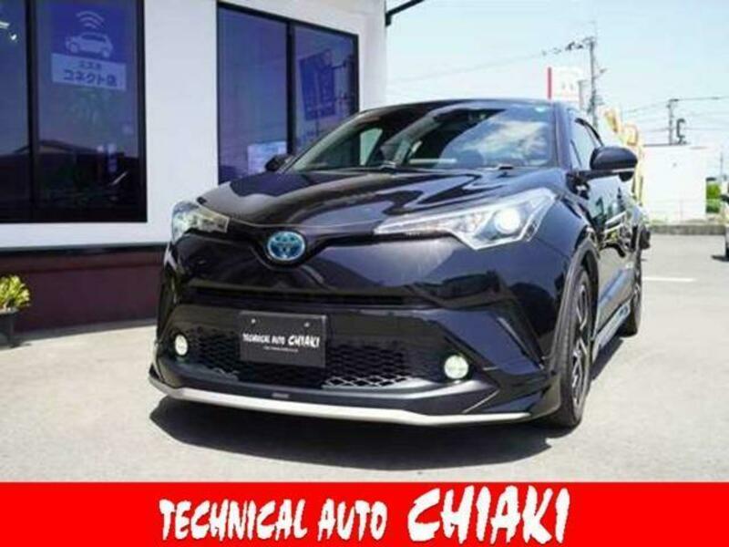 TOYOTA　C-HR