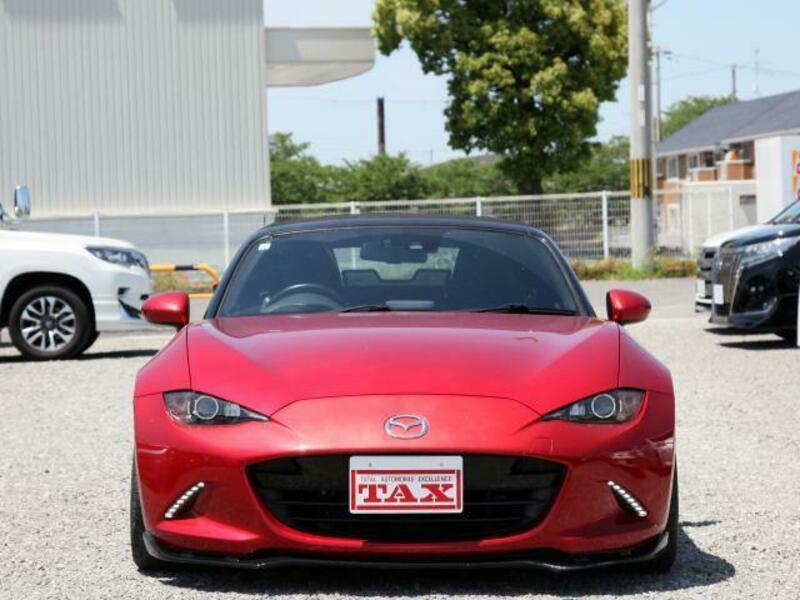 ROADSTER