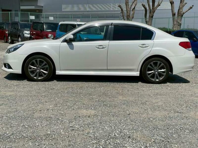 LEGACY B4