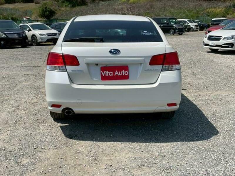 LEGACY B4