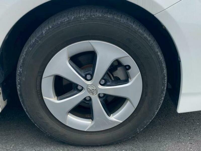 PRIUS-5