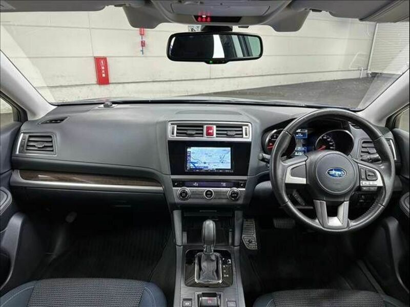 LEGACY OUTBACK-1