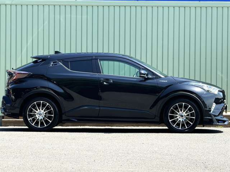 C-HR-10