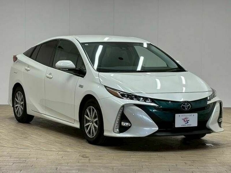 PRIUS PHV