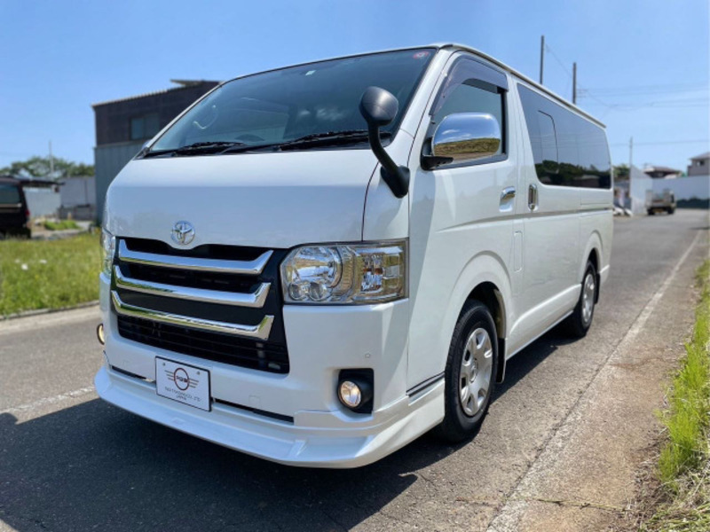 HIACE VAN-2