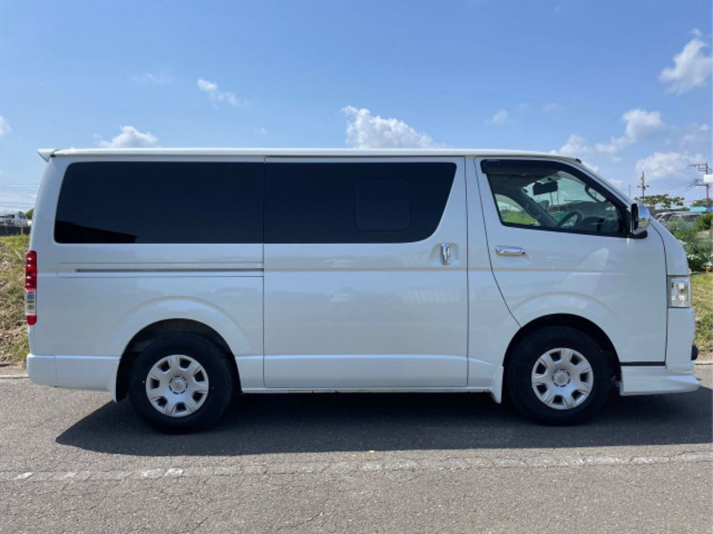 HIACE VAN-4