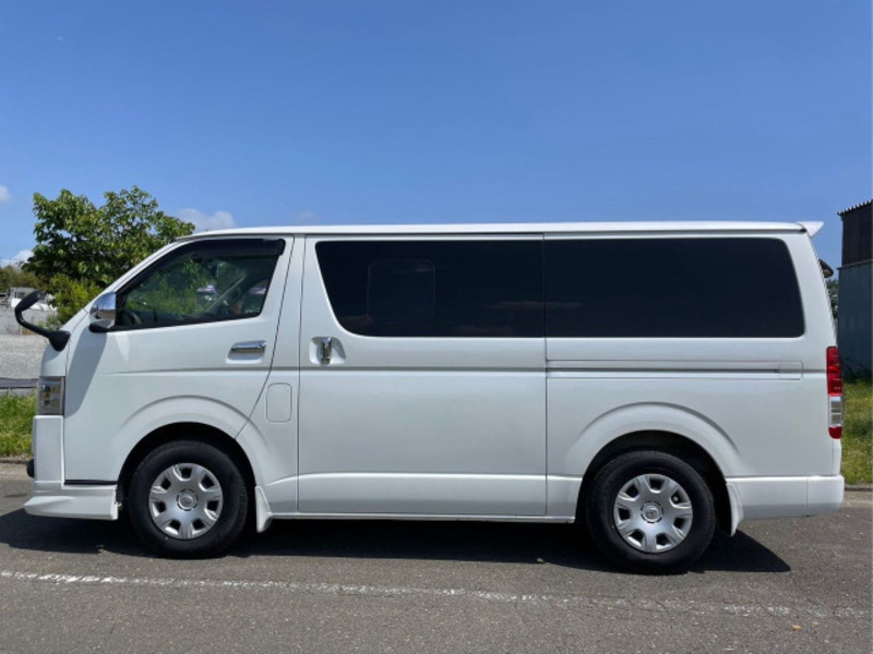 HIACE VAN-7