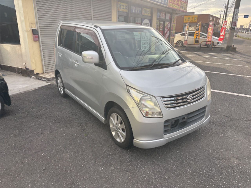 WAGON R