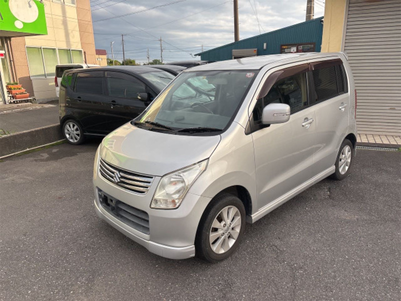 WAGON R