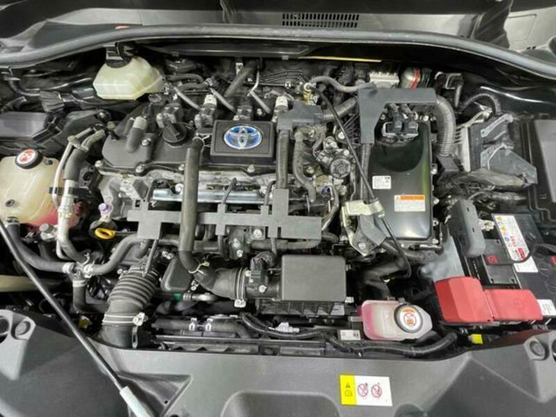 C-HR-17