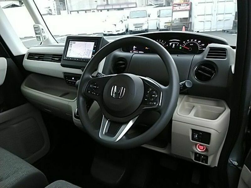 N BOX