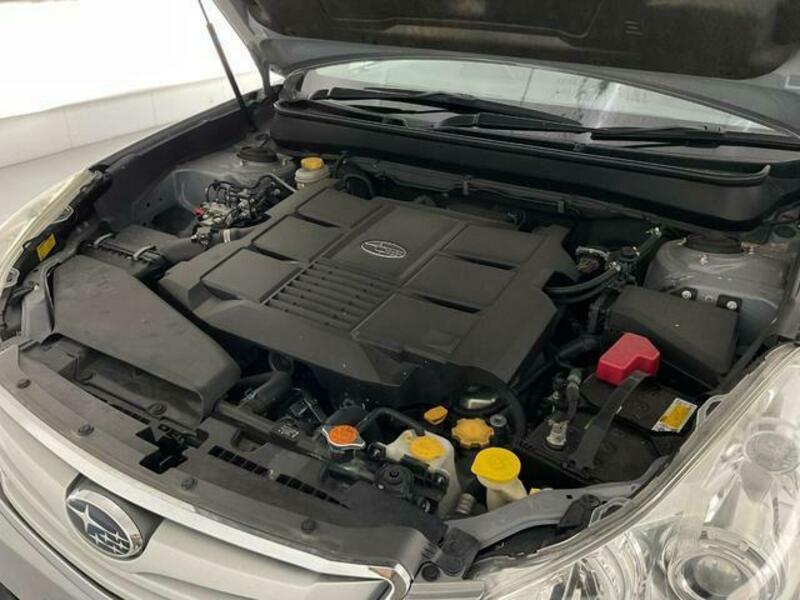 LEGACY OUTBACK