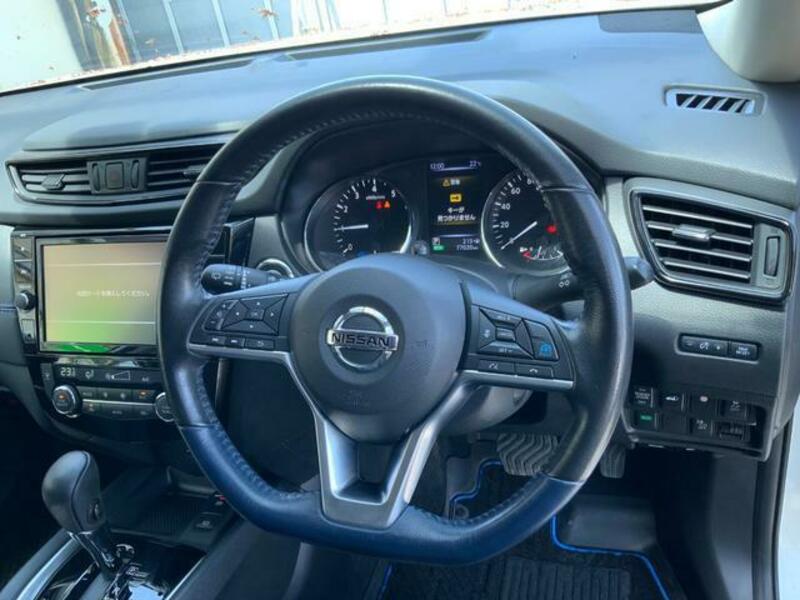 X-TRAIL-13