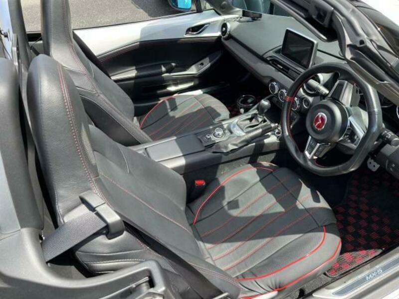 ROADSTER-2