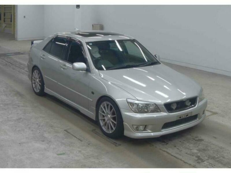 TOYOTA ALTEZZA