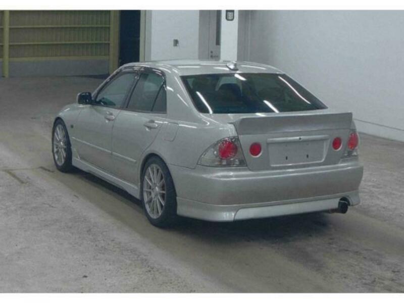ALTEZZA