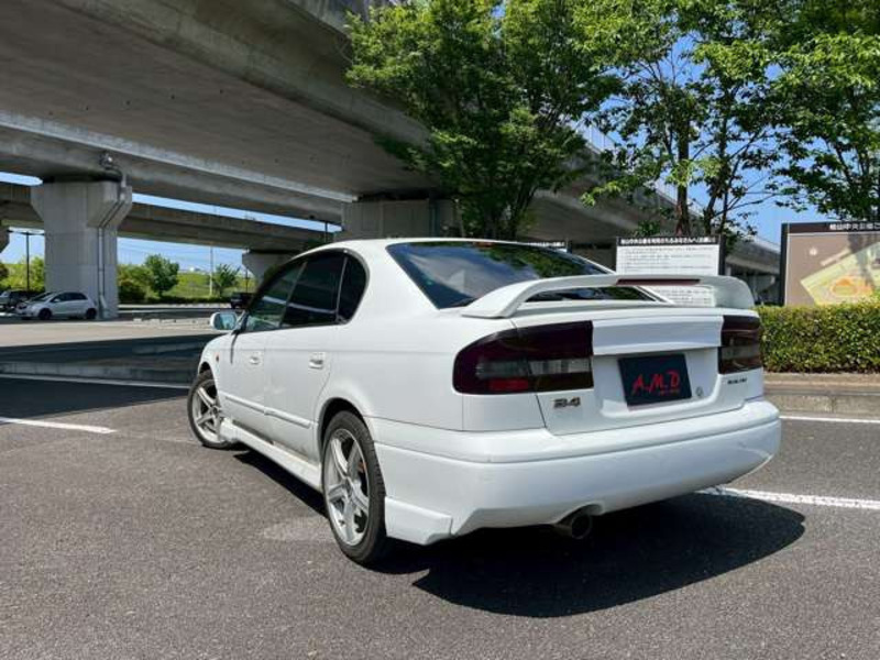 LEGACY B4