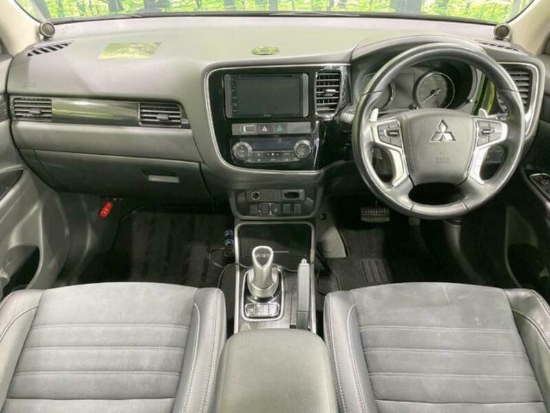 OUTLANDER PHEV