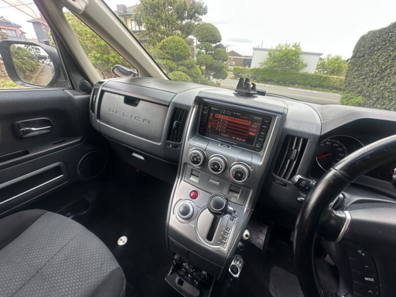 DELICA D5