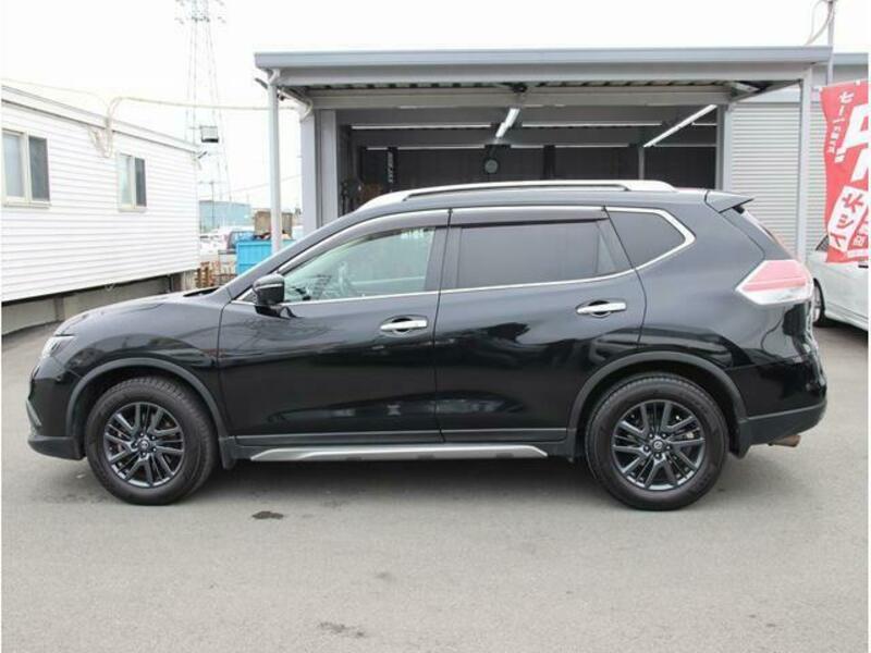 X-TRAIL-4