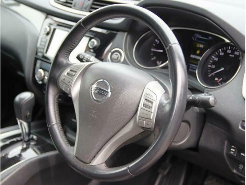 X-TRAIL-17