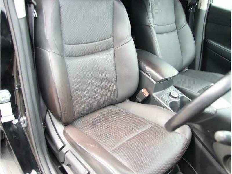 X-TRAIL-19