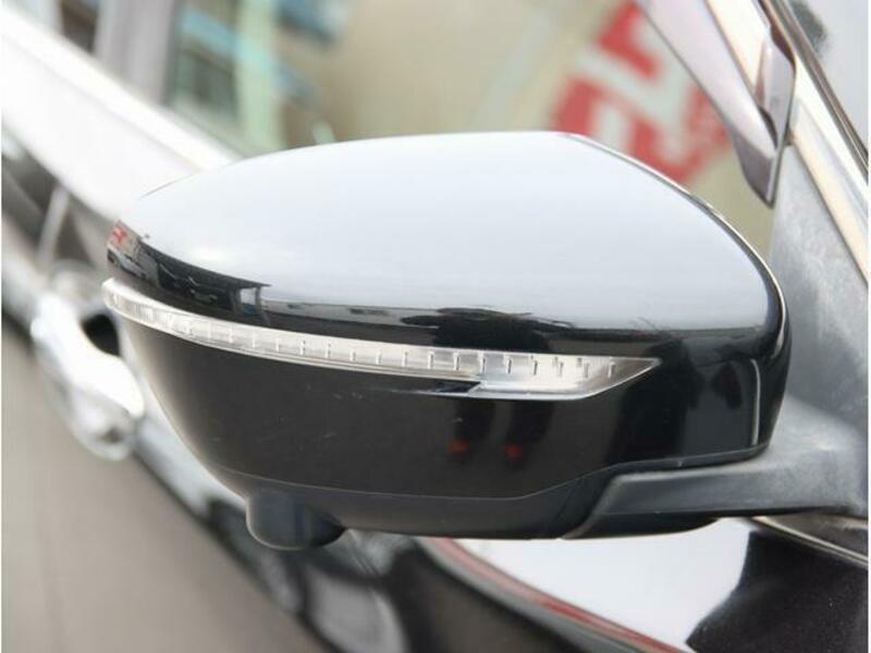 X-TRAIL-11