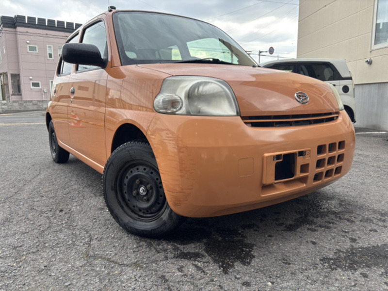 DAIHATSU ESSE