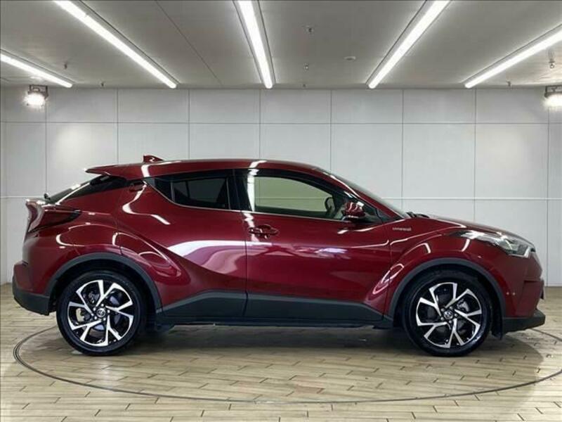 C-HR-16