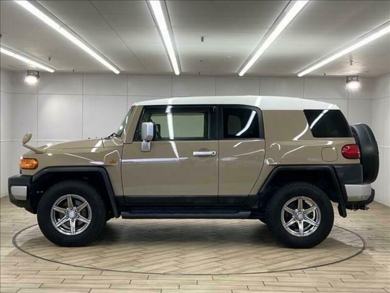FJ CRUISER