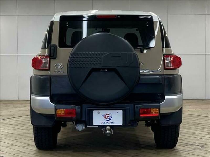 FJ CRUISER