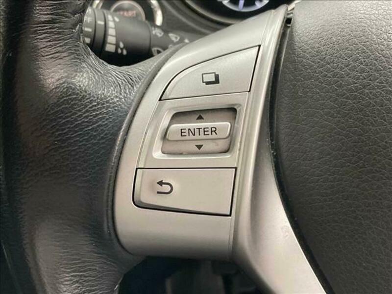 X-TRAIL-10