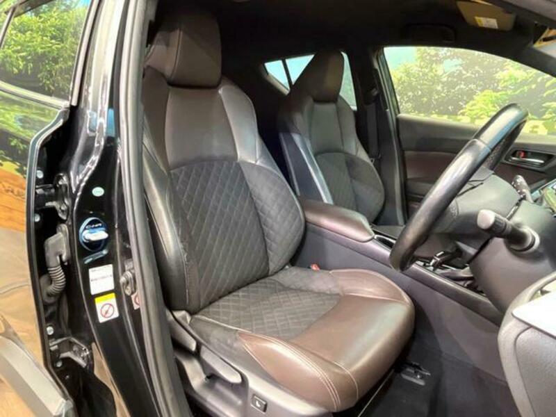 C-HR-7