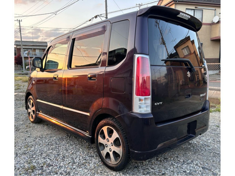 WAGON R
