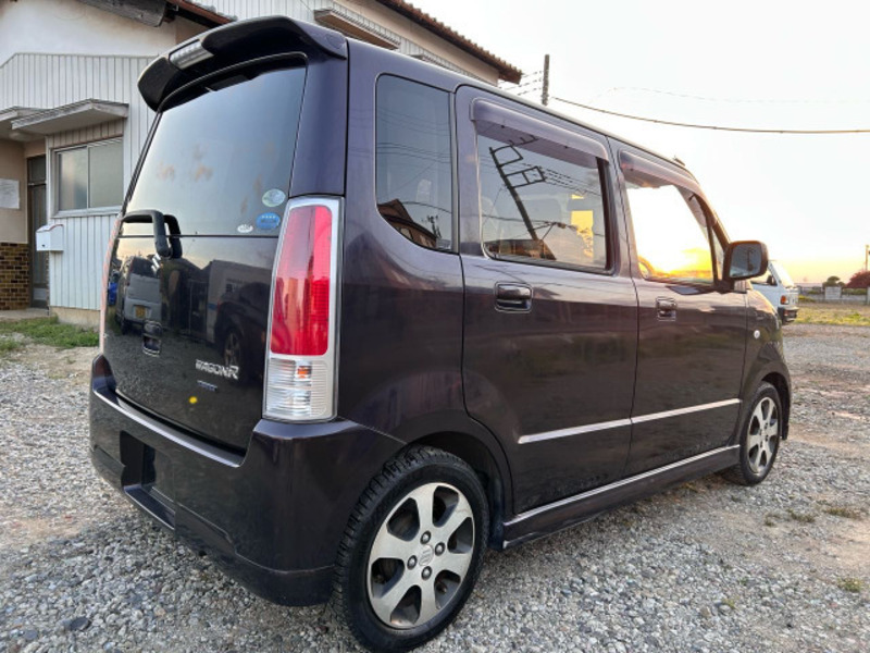 WAGON R