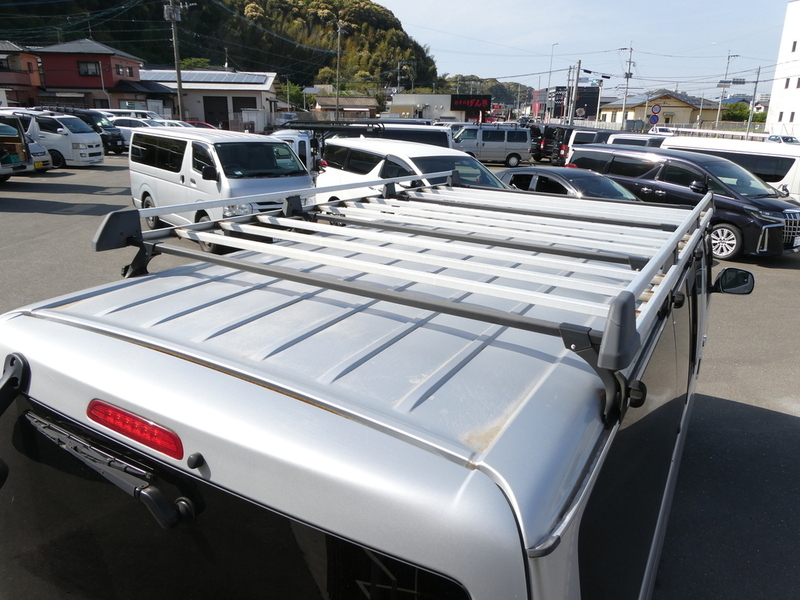 HIACE VAN-23