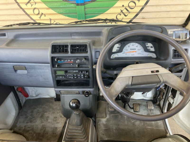 MINICAB TRUCK
