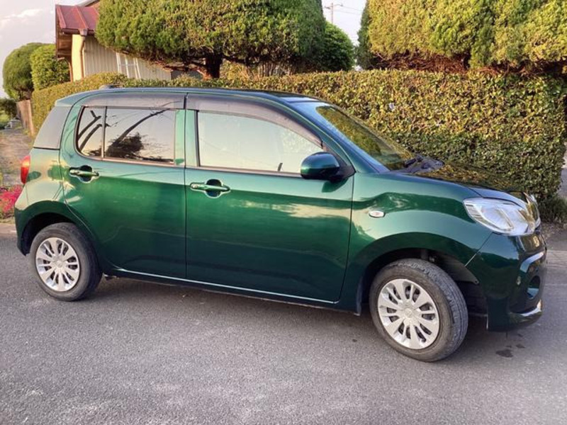 TOYOTA　PASSO