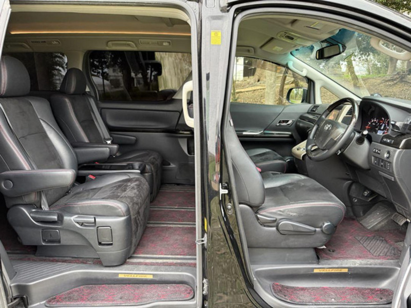 VELLFIRE-10