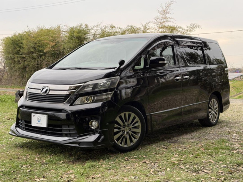 VELLFIRE-16