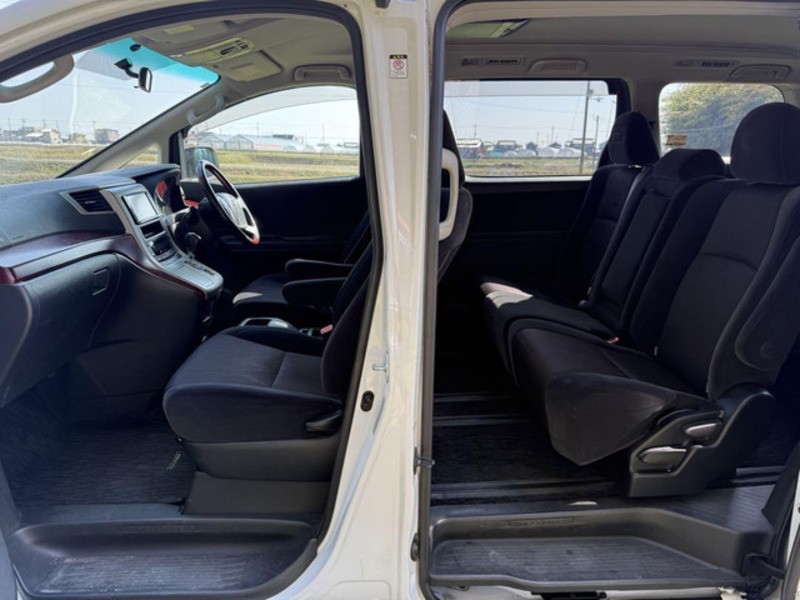 VELLFIRE-12