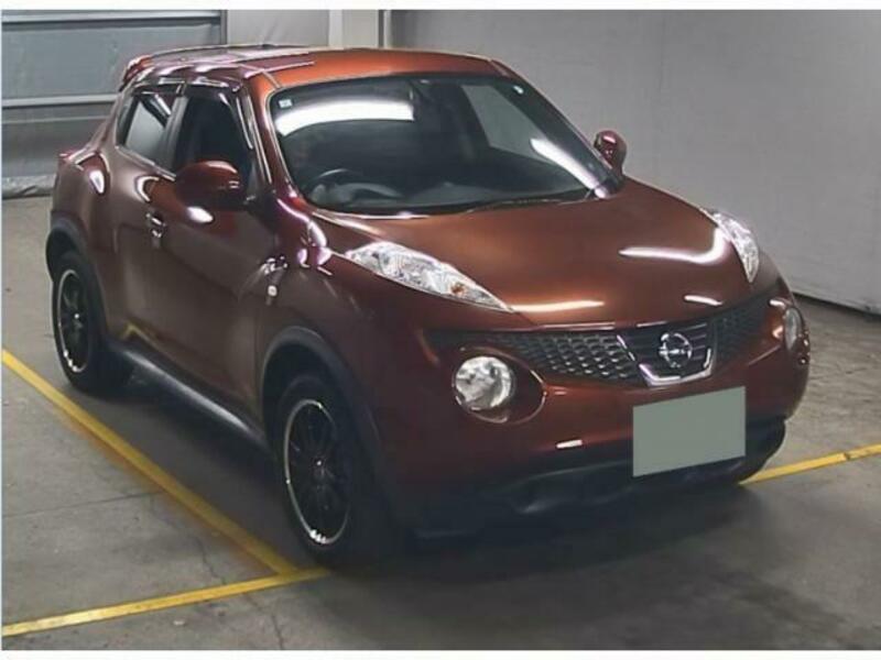 NISSAN JUKE