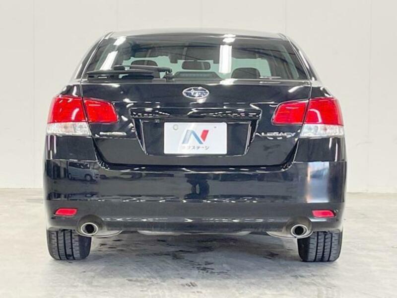 LEGACY B4