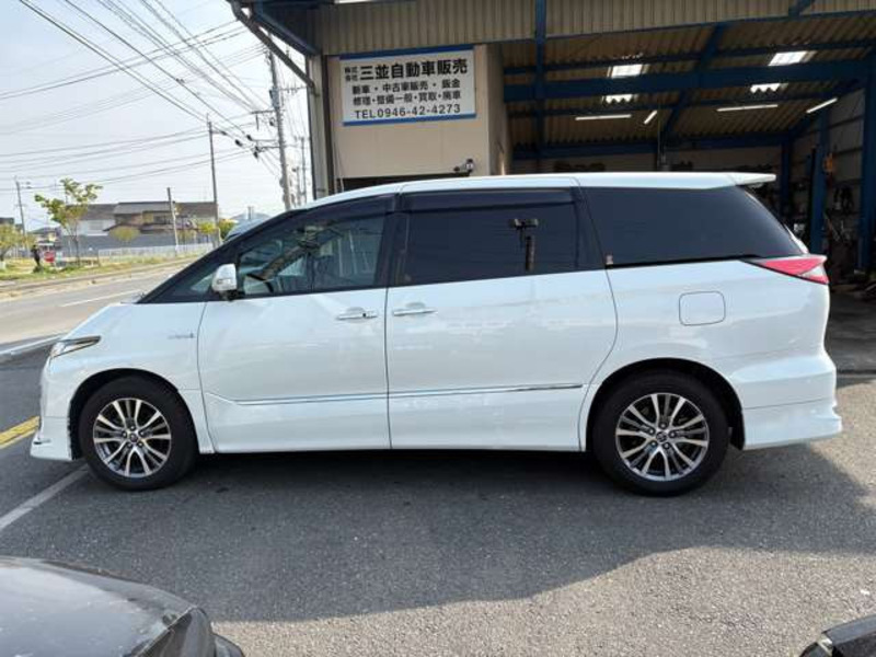 ESTIMA HYBRID