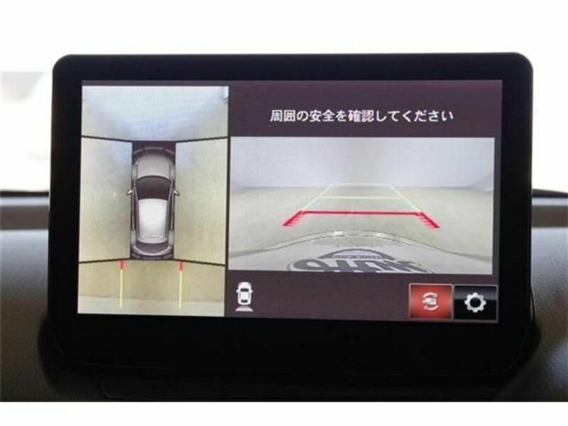 MAZDA2