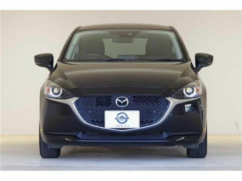 MAZDA2